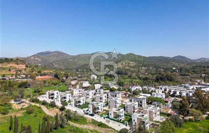 Gümüşlük Dereköy'de Geniş Bahçeli 2+1 Daire