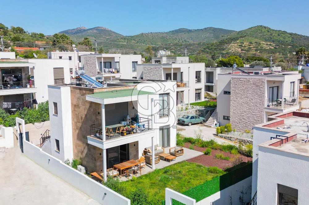 Gümüşlük Dereköy'de Geniş Bahçeli 2+1 Daire