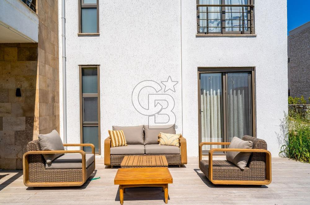 Gümüşlük Dereköy'de Geniş Bahçeli 2+1 Daire