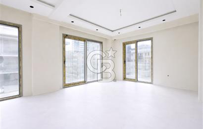 FENERBAHÇE , SELAHATTİN PINAR SOKAK'TA 4+1 KATTA TEK NET 140 M2 DAİRE