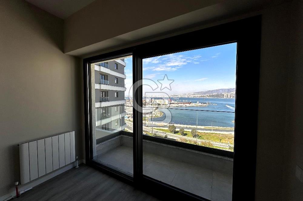 İnci Premium'da Deniz Manzaralı Eşyalı 1+1 Kiralık Köşe Daire