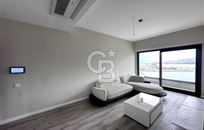 İnci Premium'da Deniz Manzaralı Eşyalı 1+1 Kiralık Köşe Daire
