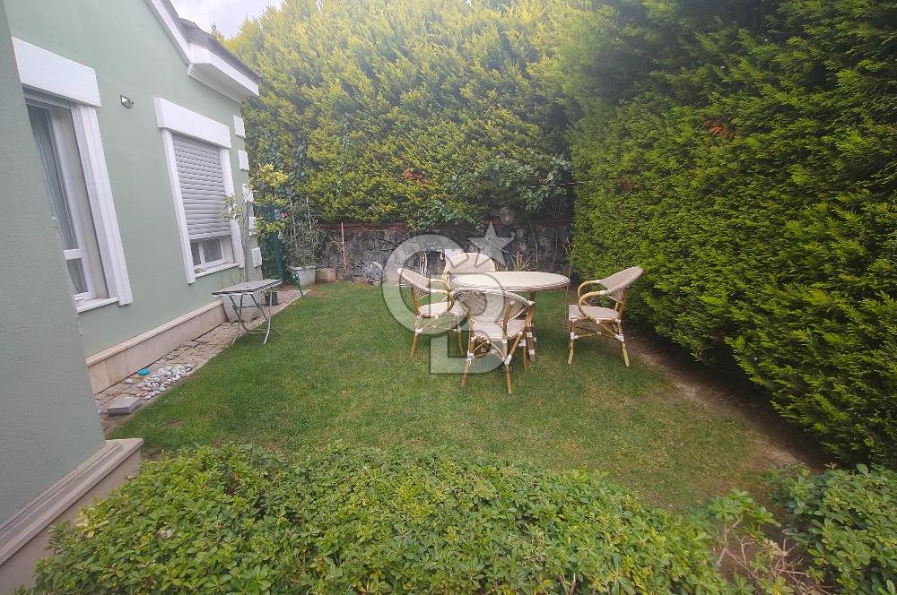 İZMİR ULUKENT YAMAÇEVLER'DE SATILIK 4+1 VİLLA