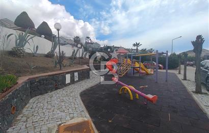 İZMİR ULUKENT YAMAÇEVLER'DE SATILIK 4+1 VİLLA