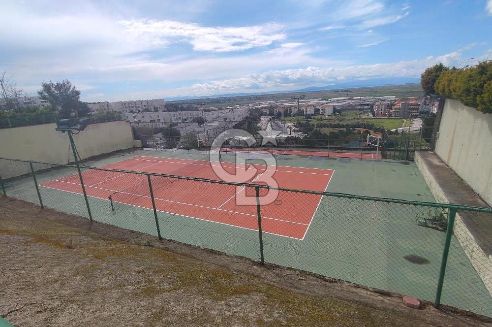 İZMİR ULUKENT YAMAÇEVLER'DE SATILIK 4+1 VİLLA