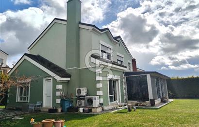 İZMİR ULUKENT YAMAÇEVLER'DE SATILIK 4+1 VİLLA