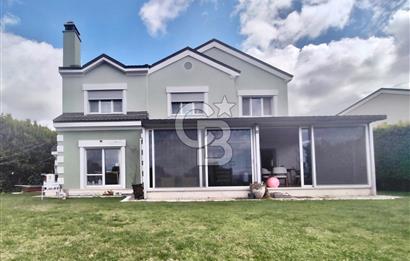 İZMİR ULUKENT YAMAÇEVLER'DE SATILIK 4+1 VİLLA