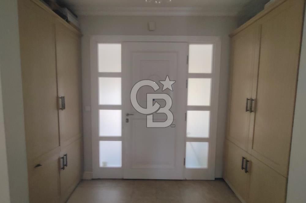 İZMİR ULUKENT YAMAÇEVLER'DE SATILIK 4+1 VİLLA