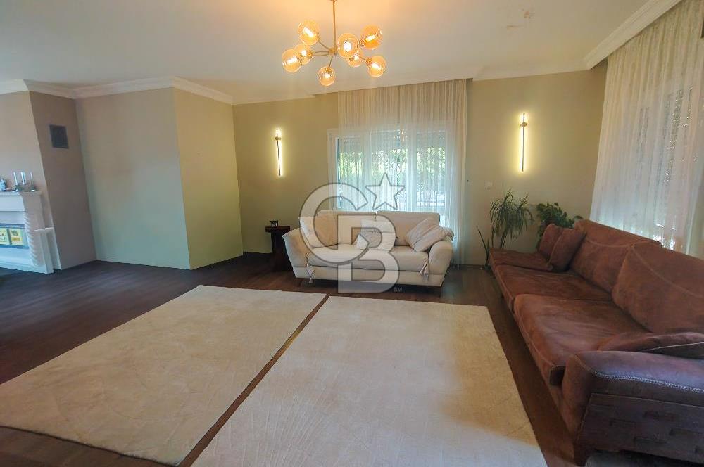 İZMİR ULUKENT YAMAÇEVLER'DE SATILIK 4+1 VİLLA