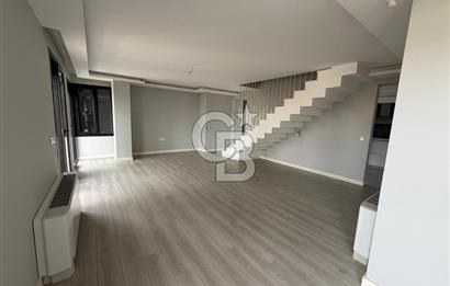 Narlıdere Limanreis'te Deniz Manzaralı 3+1 Dubleks Daire