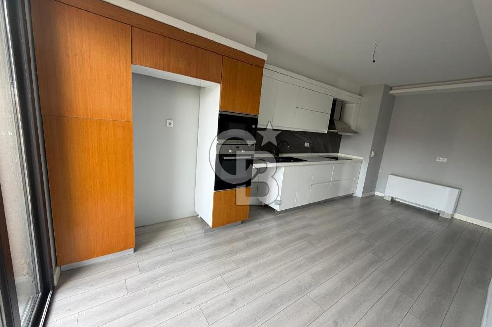 Narlıdere Limanreis'te Deniz Manzaralı 3+1 Dubleks Daire