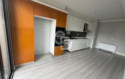 Narlıdere Limanreis'te Deniz Manzaralı 3+1 Dubleks Daire