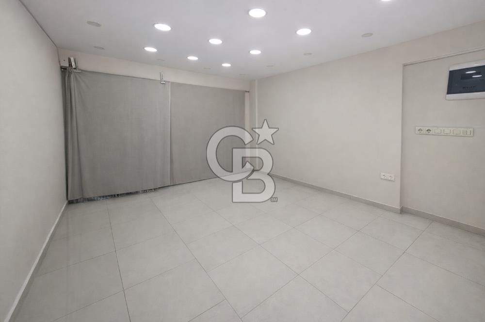 Güzelyalı Mithatpaşa Yakını Vitrinli 80 m² Satılık Dükkan 