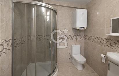 Güzelyalı Mithatpaşa Yakını Vitrinli 80 m² Satılık Dükkan 