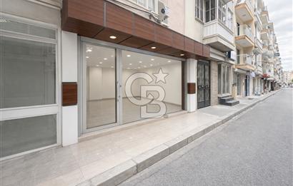 Güzelyalı Mithatpaşa Yakını Vitrinli 80 m² Satılık Dükkan 