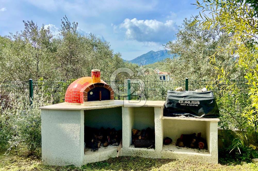 Datça Haziran-Eylül Arası Kiralık 2+1 Bahçeli ve Verandalı Daire