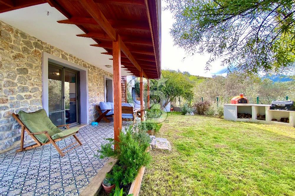 Datça Haziran-Eylül Arası Kiralık 2+1 Bahçeli ve Verandalı Daire