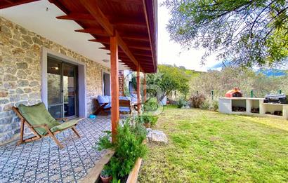 Datça Haziran-Eylül Arası Kiralık 2+1 Bahçeli ve Verandalı Daire