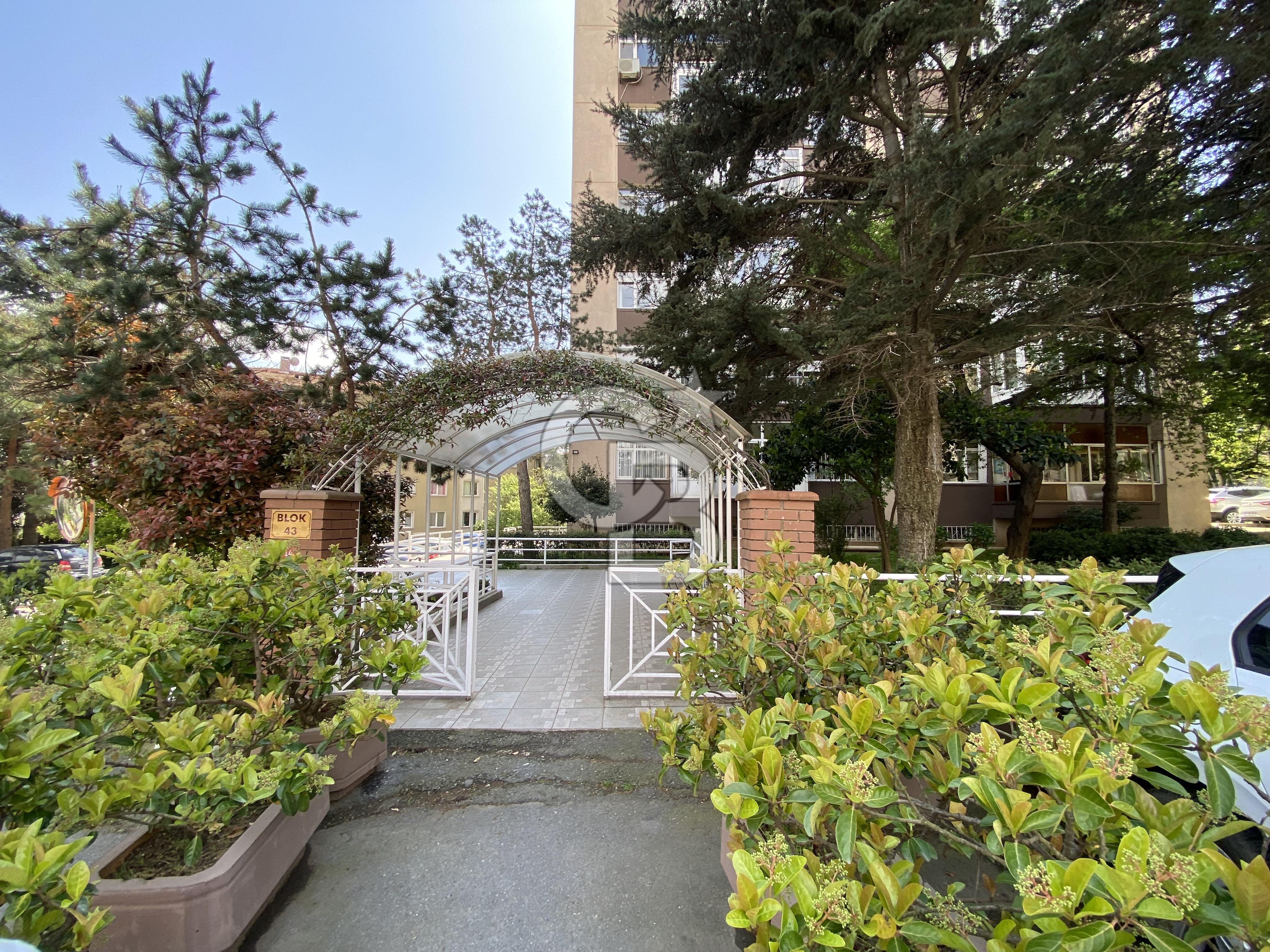 Levent Konaklar'da Yenilenmiş Kiralık 3+1 Daire (Oyak 