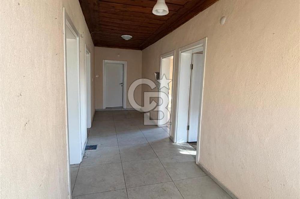 MUĞLA/MENTEŞE/DOĞANKÖY'DE SATILIK KAGİR KÖY EVİ VE BAHÇESİ