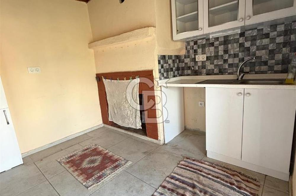 MUĞLA/MENTEŞE/DOĞANKÖY'DE SATILIK KAGİR KÖY EVİ VE BAHÇESİ