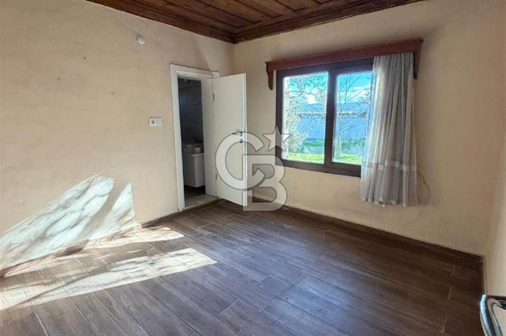 MUĞLA/MENTEŞE/DOĞANKÖY'DE SATILIK KAGİR KÖY EVİ VE BAHÇESİ