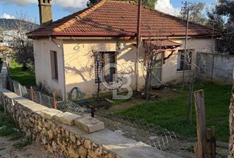 MUĞLA/MENTEŞE/DOĞANKÖY'DE SATILIK KAGİR KÖY EVİ VE BAHÇESİ - 1 - 341878