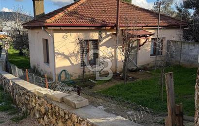 MUĞLA/MENTEŞE/DOĞANKÖY'DE SATILIK KAGİR KÖY EVİ VE BAHÇESİ