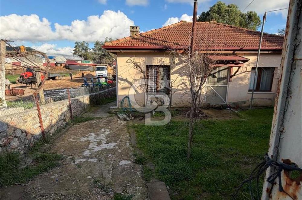 MUĞLA/MENTEŞE/DOĞANKÖY'DE SATILIK KAGİR KÖY EVİ VE BAHÇESİ