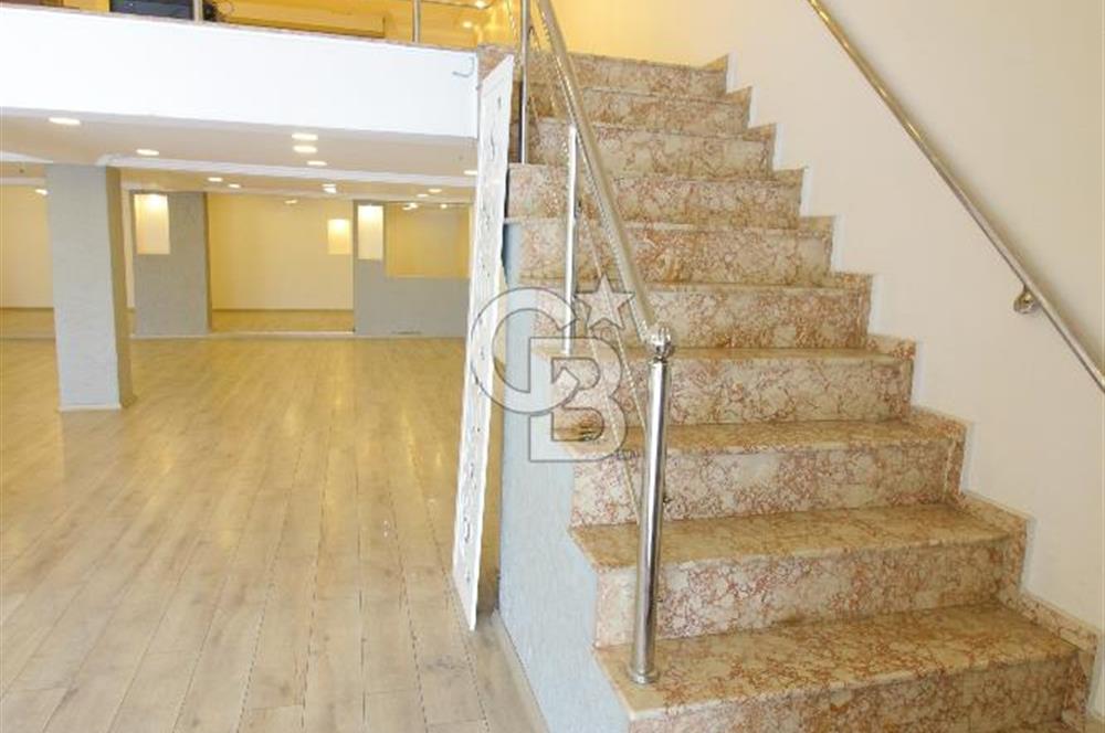 YEŞİLLİK CADDESİNE CEPHELİ, KİRALIK 4 KATLI MAĞAZA 