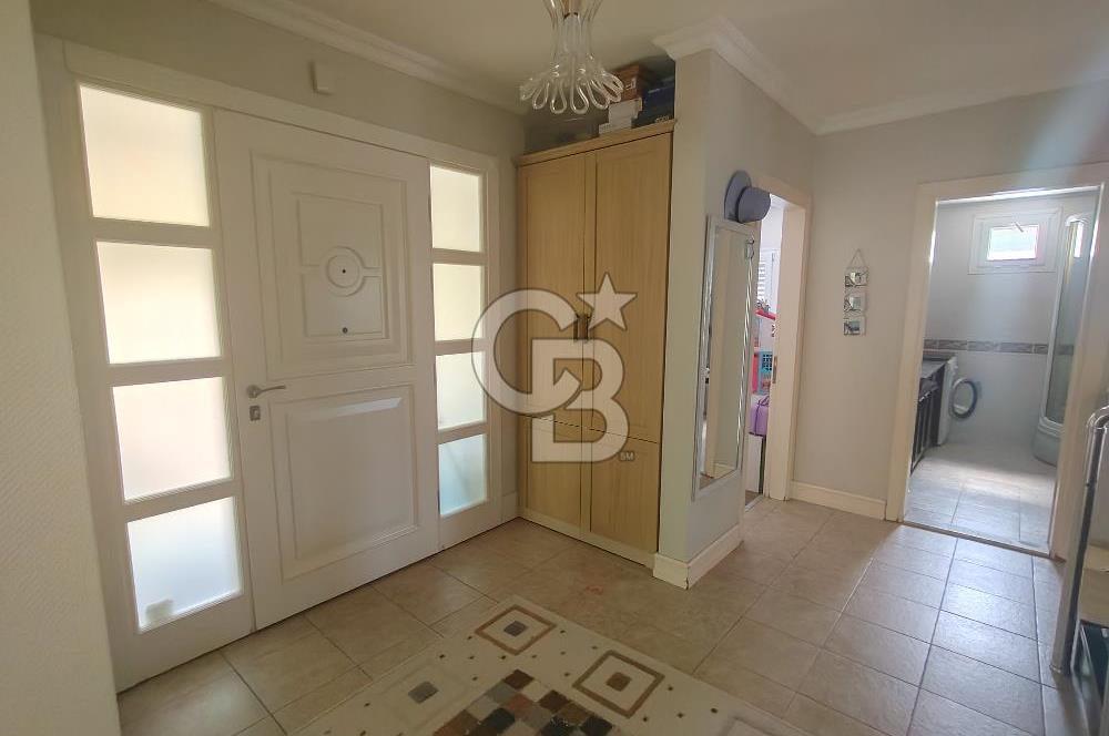 İZMİR ULUKENT YAMAÇEVLER'DE SATILIK 4+1 VİLLA