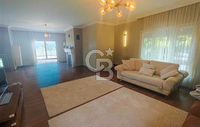 İZMİR ULUKENT YAMAÇEVLER'DE SATILIK 4+1 VİLLA
