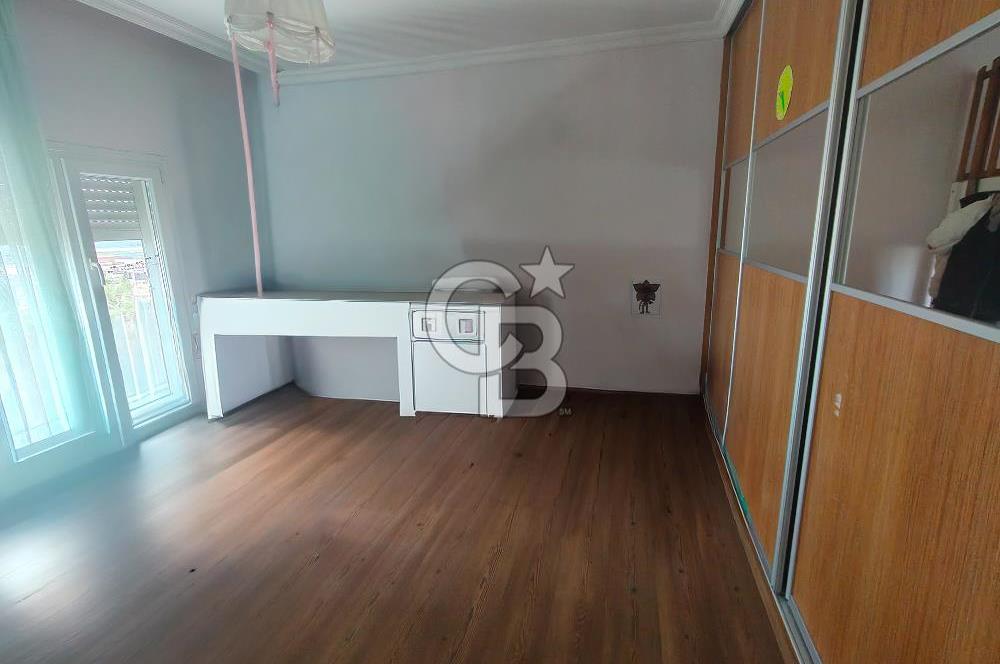 İZMİR ULUKENT YAMAÇEVLER'DE SATILIK 4+1 VİLLA