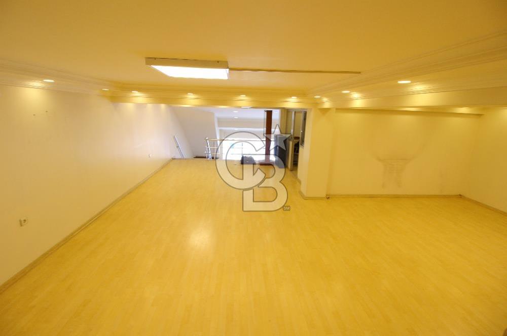 YEŞİLLİK CADDESİNE CEPHELİ, KİRALIK 4 KATLI MAĞAZA 