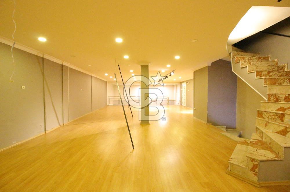 YEŞİLLİK CADDESİNE CEPHELİ, KİRALIK 4 KATLI MAĞAZA 