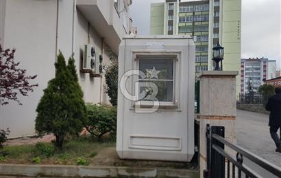 Yenikent'in (Mutlukent) en merkezi bölgesinde satılık daire.