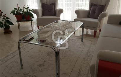 Yenikent'in (Mutlukent) en merkezi bölgesinde satılık daire.