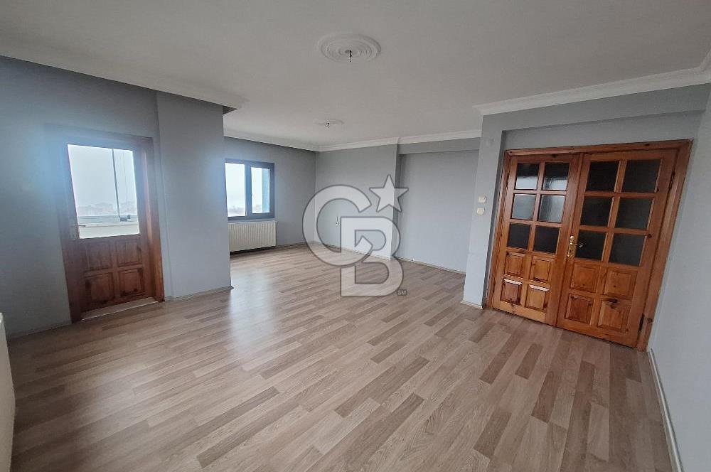 ŞEHİR AYAKLARINIZIN ALTINDA, PANOROMİK MANZARALI SATILIK DAİRE
