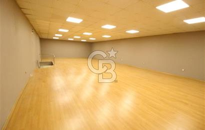 YEŞİLLİK CADDESİNE CEPHELİ, KİRALIK 4 KATLI MAĞAZA 