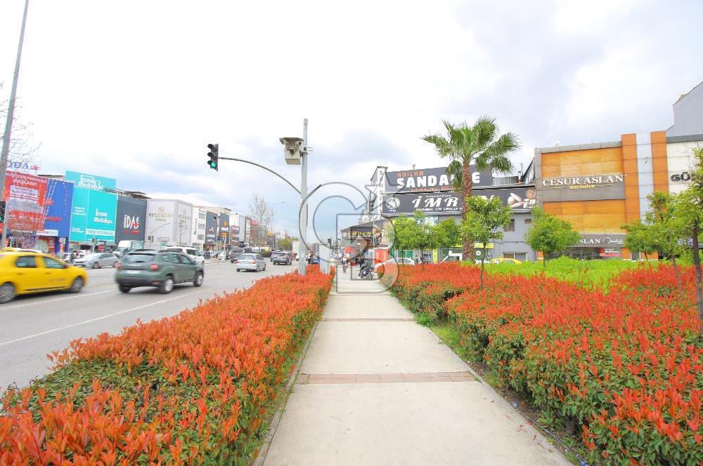 YEŞİLLİK CADDESİNE CEPHELİ, KİRALIK 4 KATLI MAĞAZA 