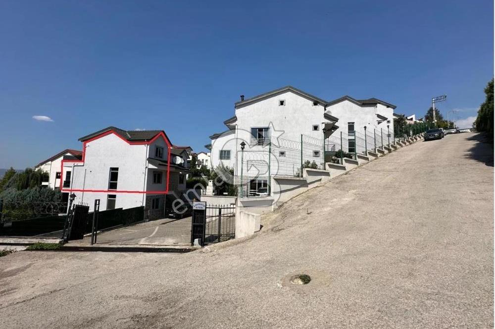 KOCAELİ LAVANTA SİTESİNDE FİYAT AVANTAJLI 4+1 DUBLEKS DAİRE