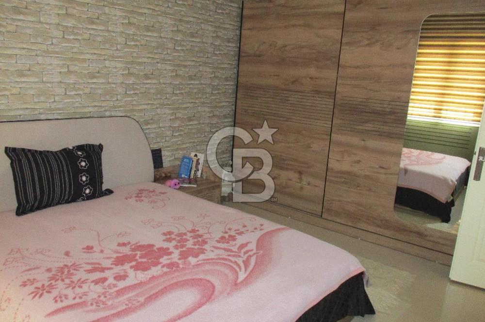 Yenikent'in (Mutlukent) en merkezi bölgesinde satılık daire.