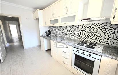 GELİBOLU'DA MERKEZİ KONUMDA ARA KAT 2+1 GENİŞ SATILIK DAİRE