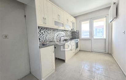 GELİBOLU'DA MERKEZİ KONUMDA ARA KAT 2+1 GENİŞ SATILIK DAİRE