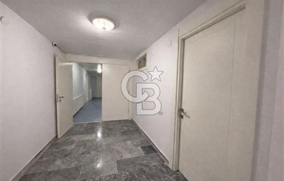 SİNCAN MERKEZ'DE PRESTİJLİ LOKASYONDA 7 KATLI SATILIK BİNA