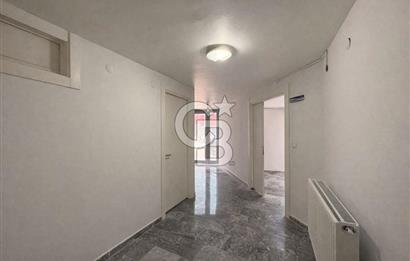 SİNCAN MERKEZ'DE PRESTİJLİ LOKASYONDA 7 KATLI SATILIK BİNA