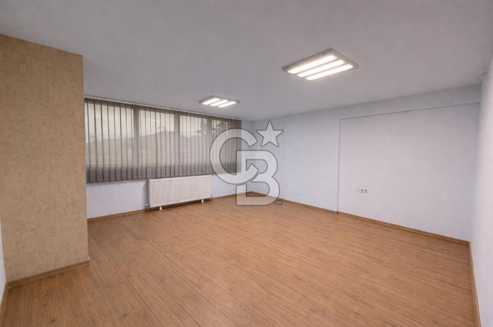 SİNCAN MERKEZ'DE PRESTİJLİ LOKASYONDA 7 KATLI SATILIK BİNA