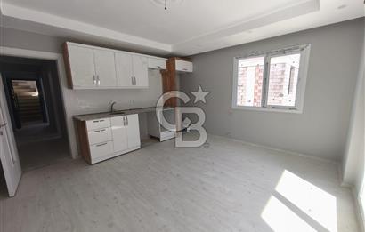 Foça Kazım Dirik Mah. Kiralık 2+1 Daire