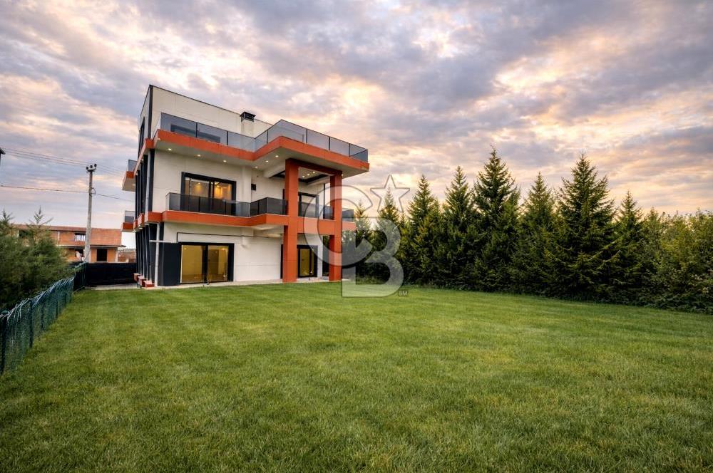 KARTEPE SARIMEŞE 7+2 TASARIM SATILIK MÜSTAKİL VİLLA CB TOWER