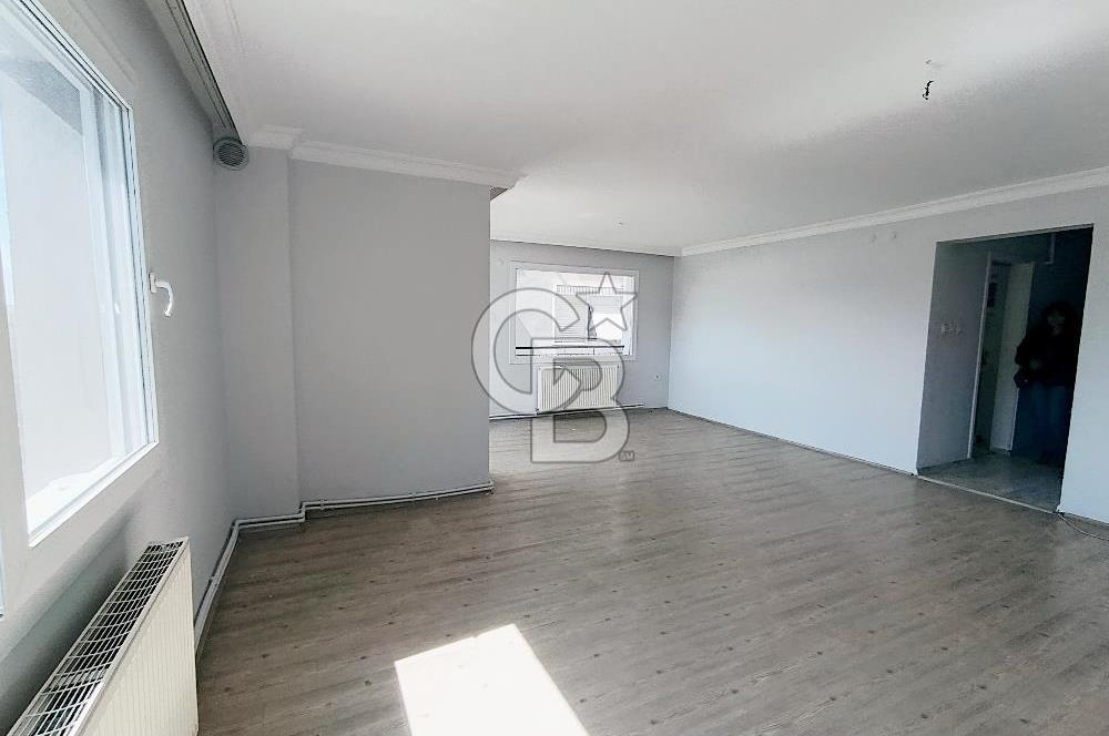 Ataşehir'de Türk Koleji Karşısında Manzaralı 3+1 Kiralık Daire